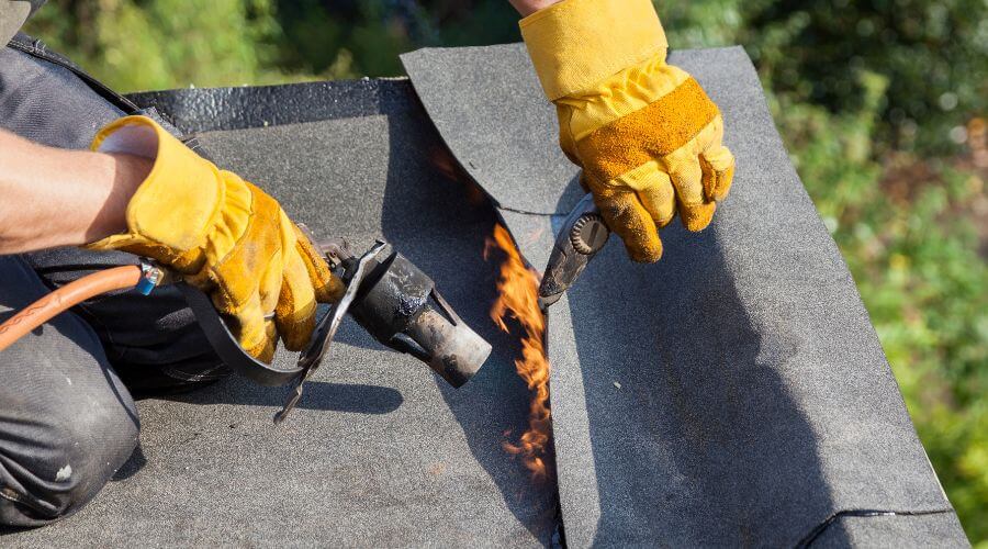 Expert tile roof repair services in Ottawa Lake, MI